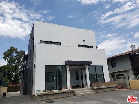 1245 Crenshaw Boulevard Los Angeles CA 90019