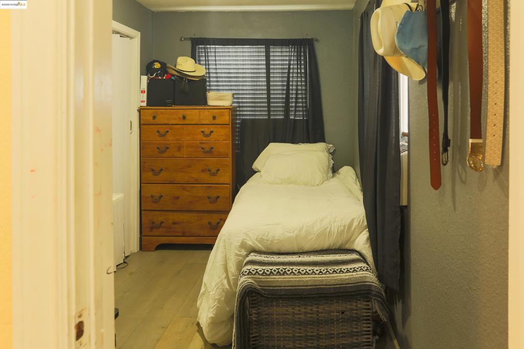 MISSION FOOTHILL - Residential