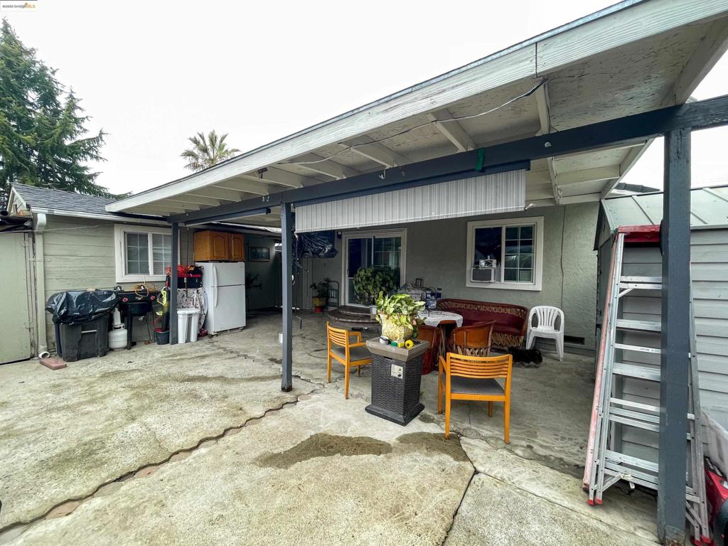 MISSION FOOTHILL - Residential