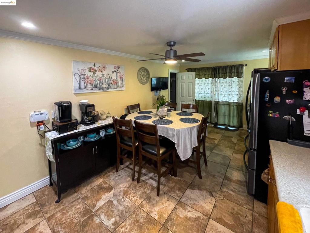 MISSION FOOTHILL - Residential