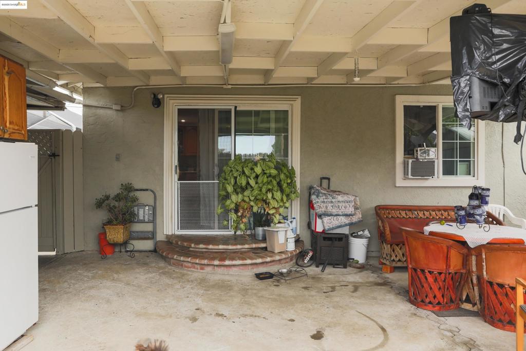 MISSION FOOTHILL - Residential