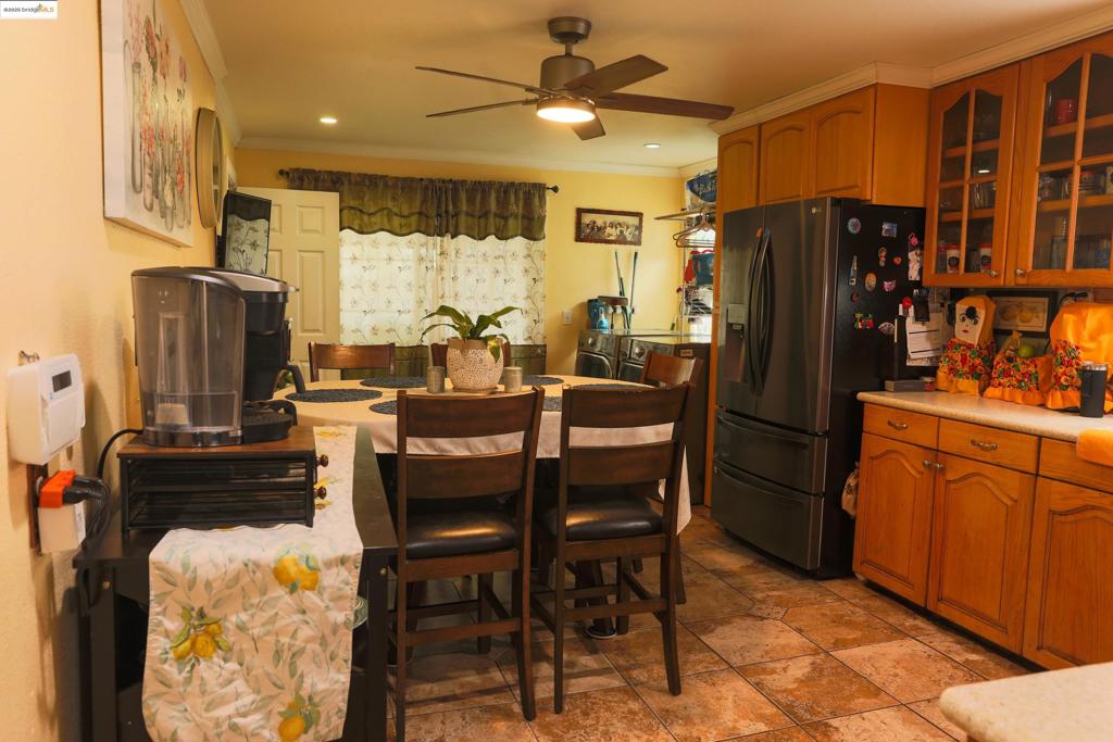 MISSION FOOTHILL - Residential