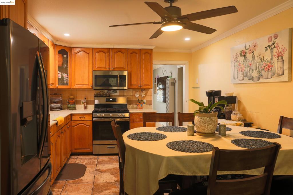 MISSION FOOTHILL - Residential