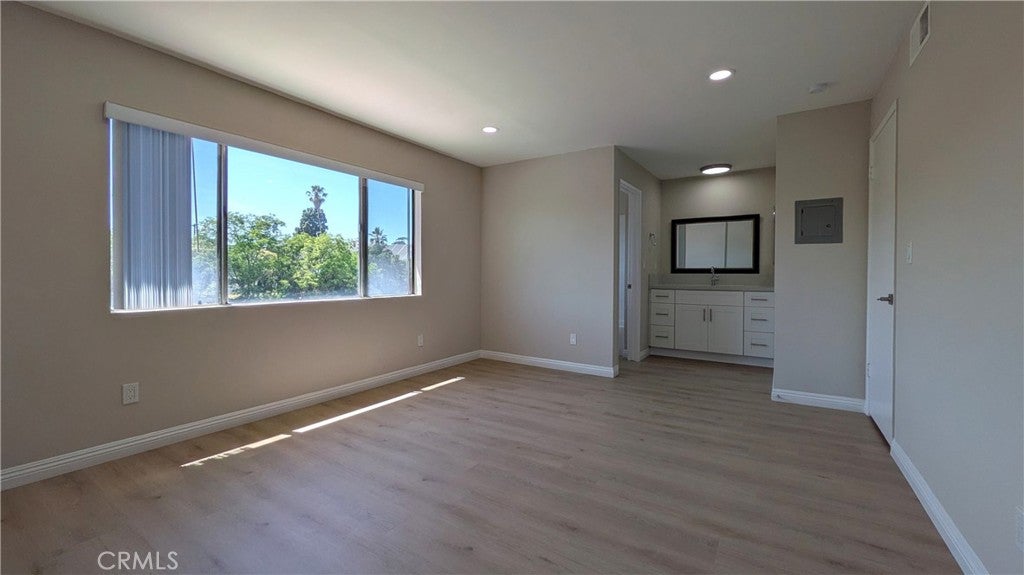 317 S Almansor Street 9