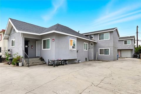 Photo of 136 E Avenue 44 Ave, Los Angeles, CA 90031 (MLS # DW25244911)