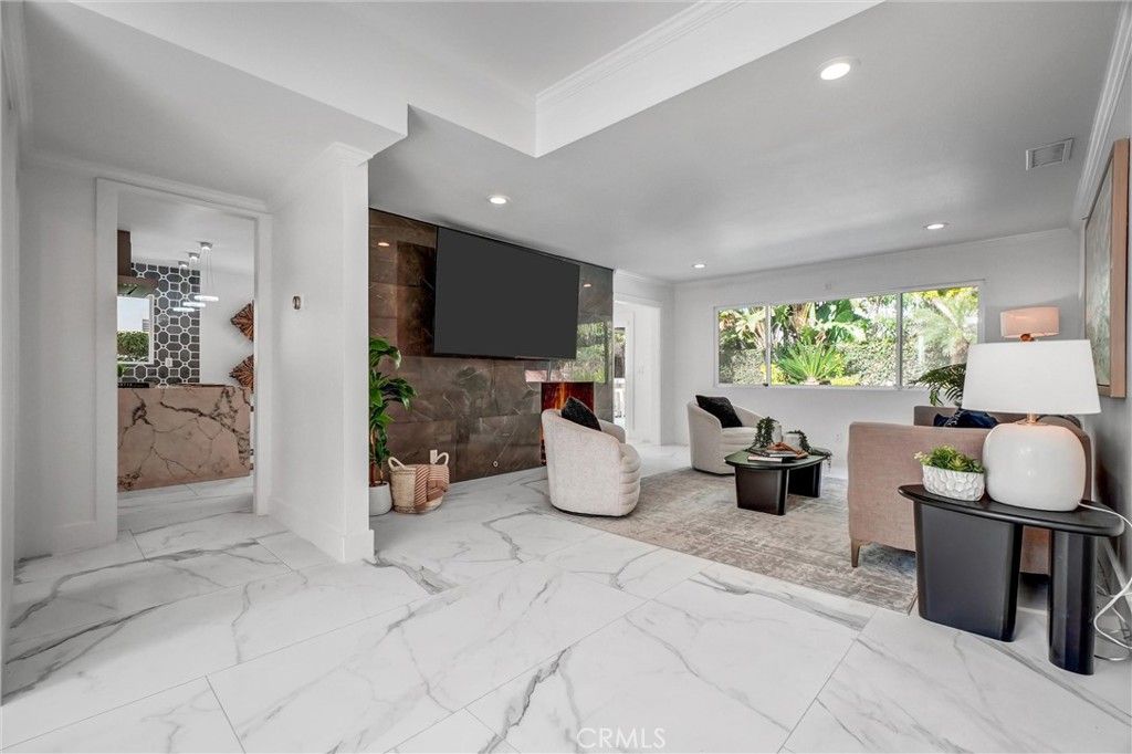 Photo of 18871 Santa Marta St, Fountain Valley, CA 92708 (MLS # OC26087772)