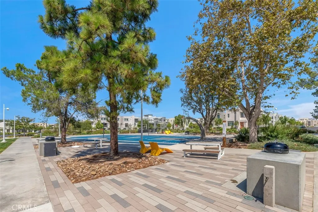 Irvine, California 92618, United States, 3 Bedrooms Bedrooms, ,3 BathroomsBathrooms,Residential,Active,198299