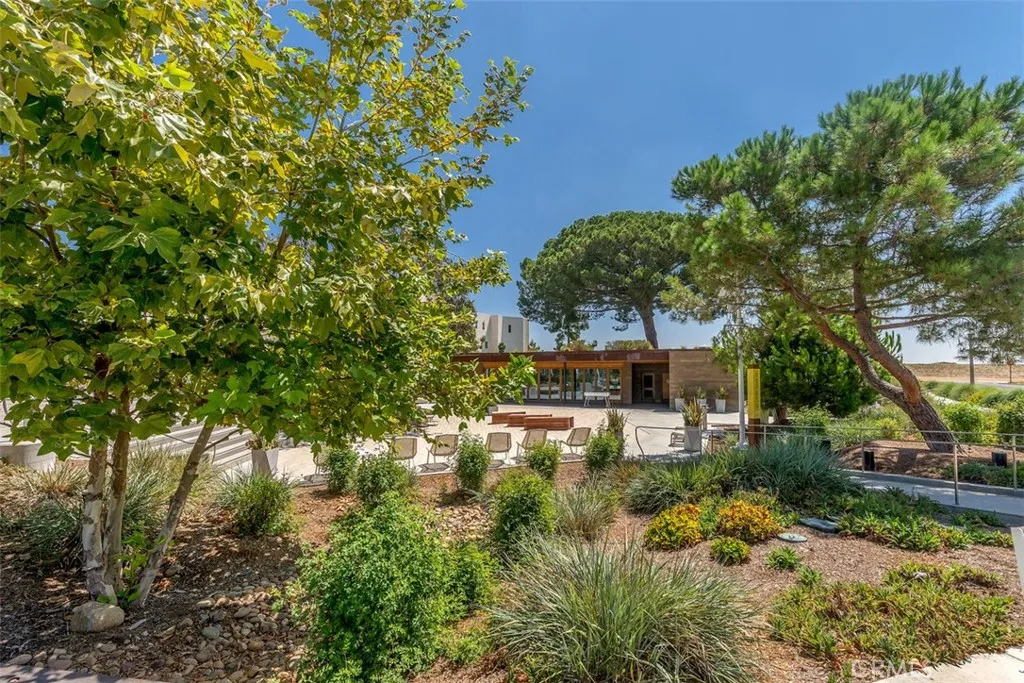 Irvine, California 92618, United States, 3 Bedrooms Bedrooms, ,3 BathroomsBathrooms,Residential,Active,198299