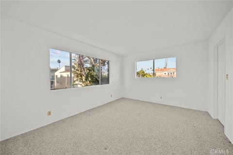 Tiny photo for 1277 Devon LN, Ventura, CA 93001 (MLS # SR26131613)