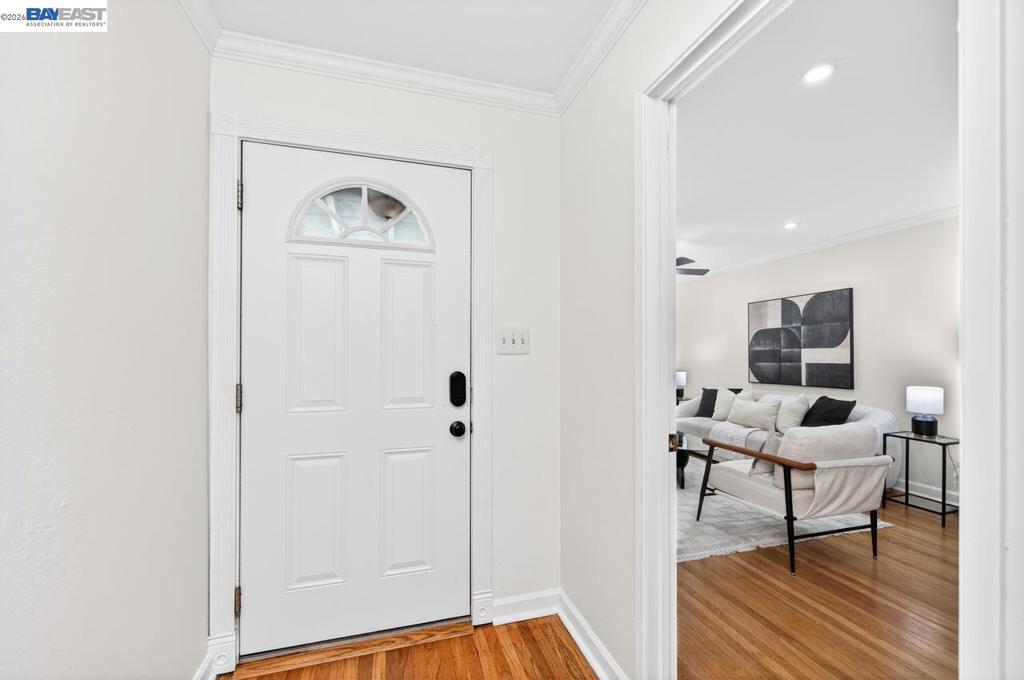 1317 Saint Mary Dr