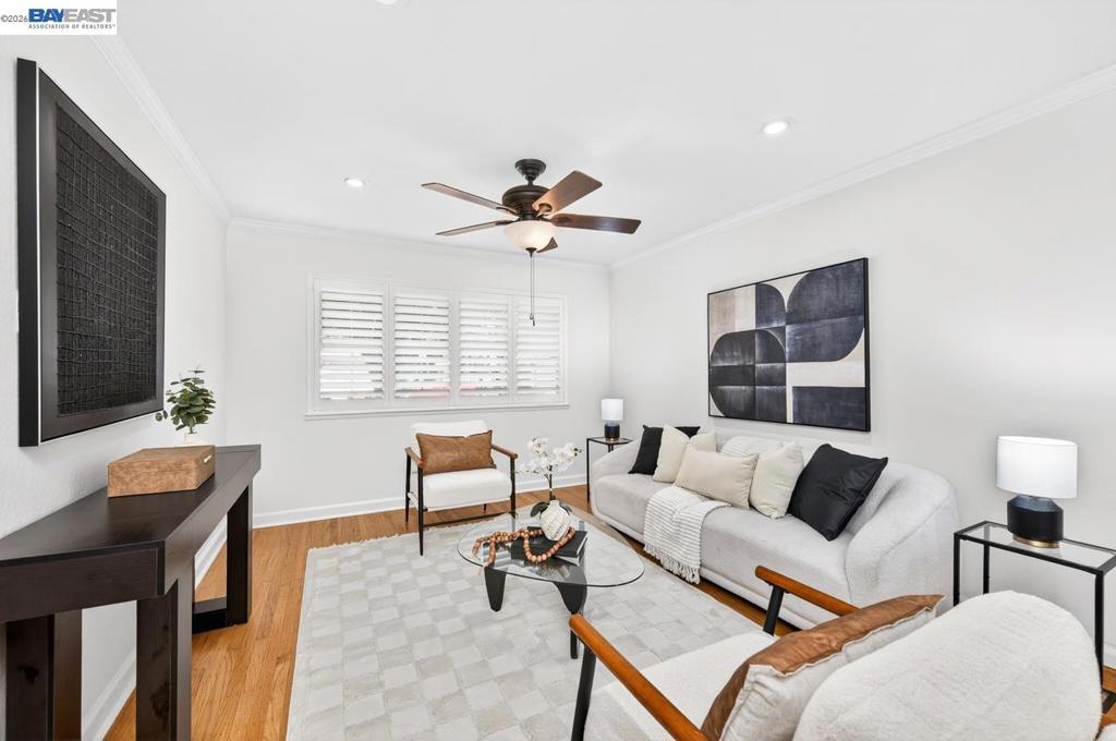 1317 Saint Mary Dr
