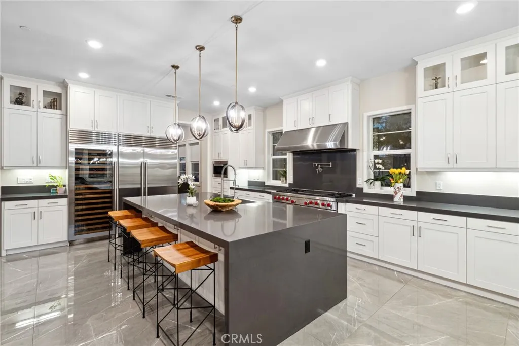 Irvine, California 92618, United States, 6 Bedrooms Bedrooms, ,7 BathroomsBathrooms,Residential,Active,209874