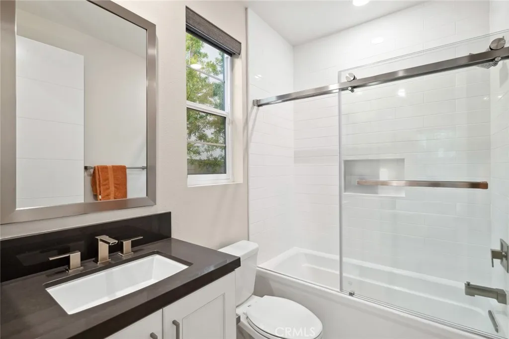 Irvine, California 92618, United States, 6 Bedrooms Bedrooms, ,7 BathroomsBathrooms,Residential,Active,209874