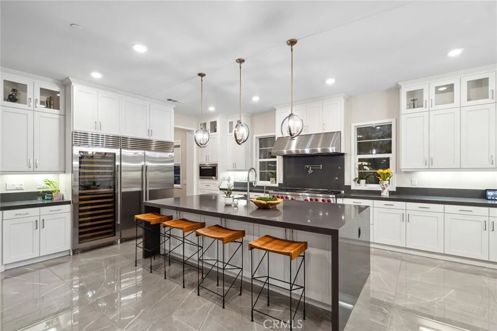 Irvine, California 92618, United States, 6 Bedrooms Bedrooms, ,7 BathroomsBathrooms,Residential,Active,209874