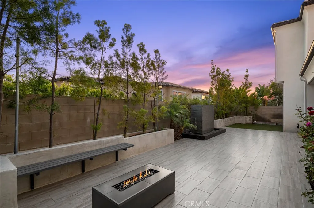 Irvine, California 92618, United States, 6 Bedrooms Bedrooms, ,7 BathroomsBathrooms,Residential,Active,209874