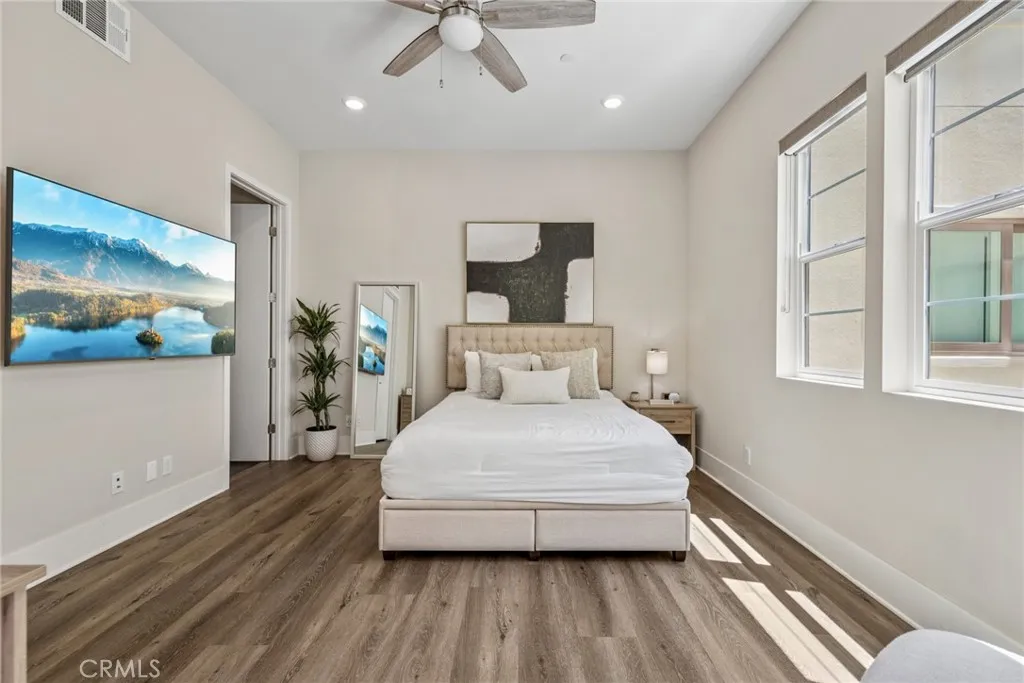 Irvine, California 92618, United States, 6 Bedrooms Bedrooms, ,7 BathroomsBathrooms,Residential,Active,209874