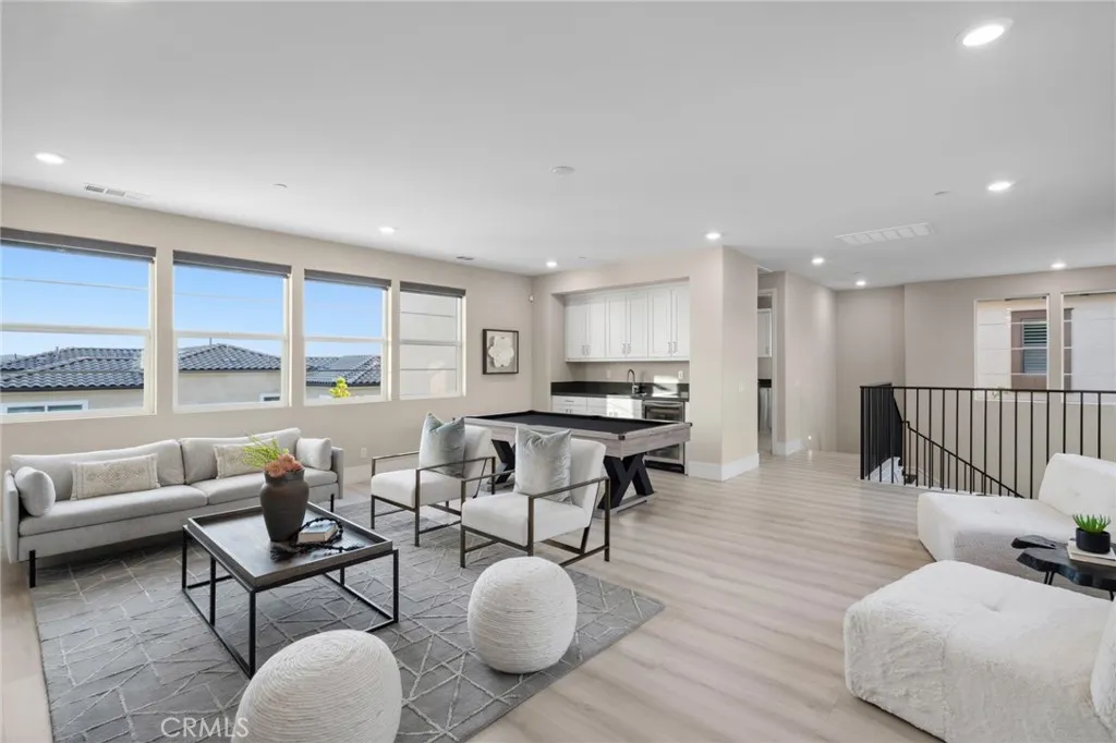 Irvine, California 92618, United States, 6 Bedrooms Bedrooms, ,7 BathroomsBathrooms,Residential,Active,209874