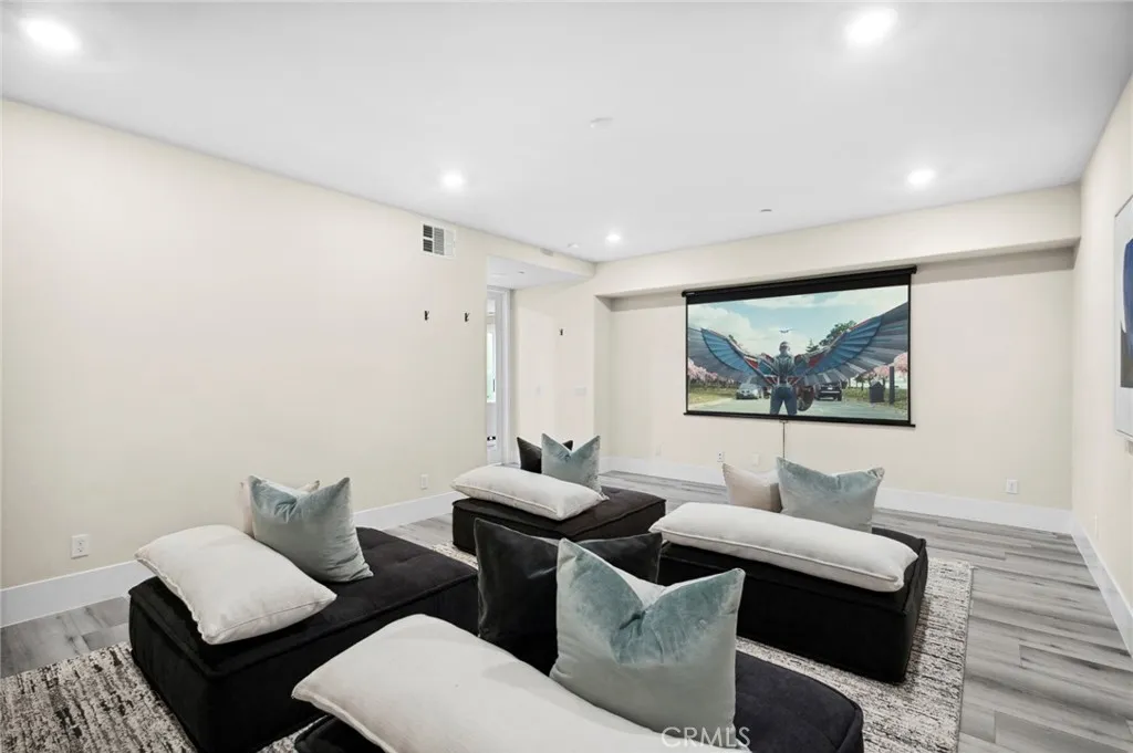 Irvine, California 92618, United States, 6 Bedrooms Bedrooms, ,7 BathroomsBathrooms,Residential,Active,209874