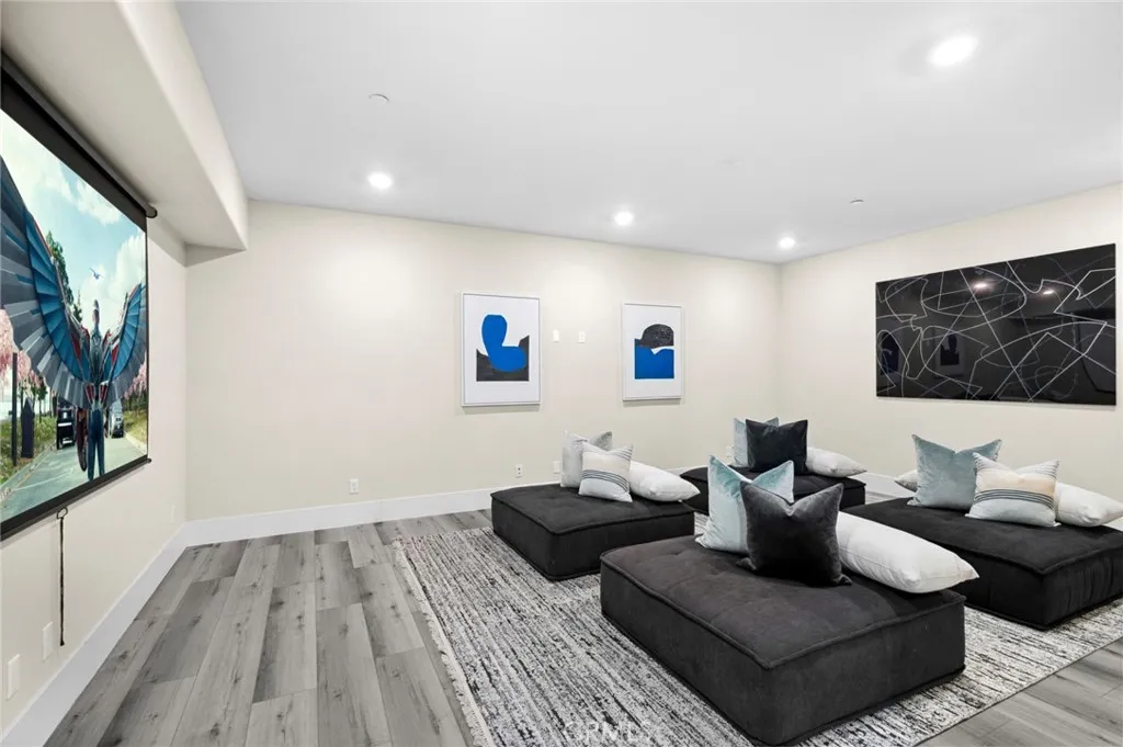 Irvine, California 92618, United States, 6 Bedrooms Bedrooms, ,7 BathroomsBathrooms,Residential,Active,209874