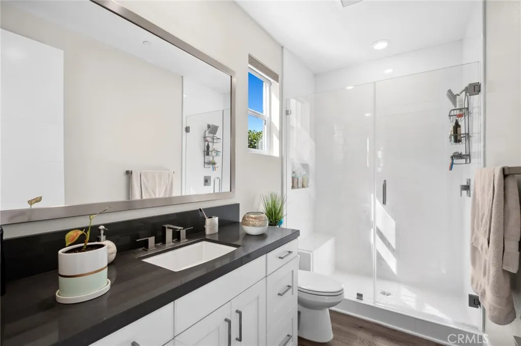 Irvine, California 92618, United States, 6 Bedrooms Bedrooms, ,7 BathroomsBathrooms,Residential,Active,209874