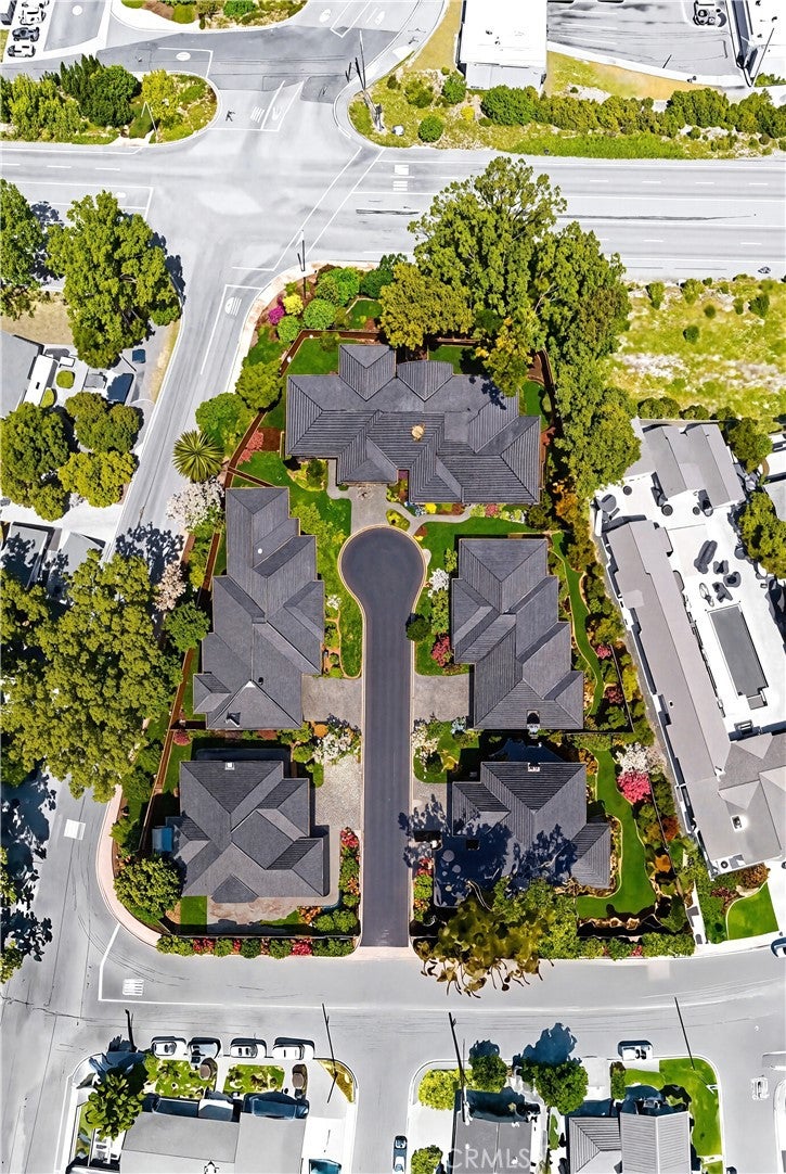 202 Verdon Court