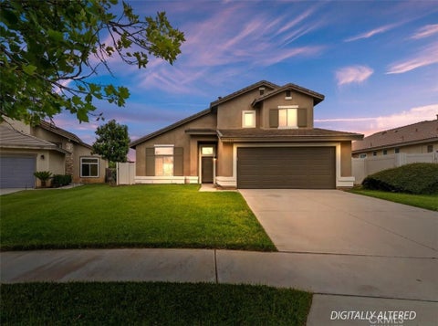 Photo of 1707 Tee Time AVE, Beaumont, CA 92223 (MLS # IG26116553)