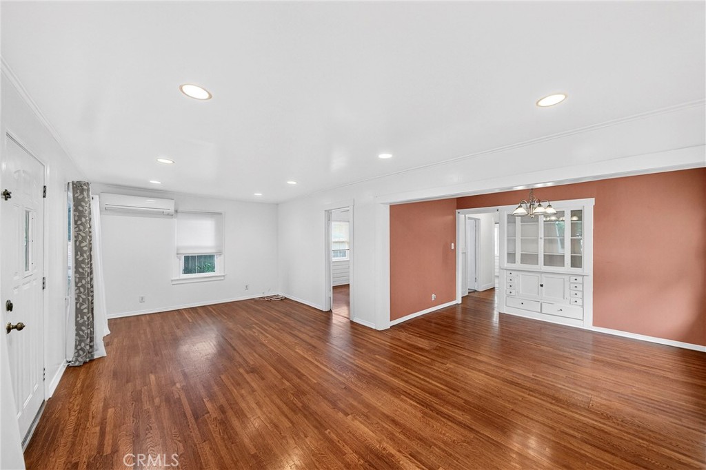 124 N Princeton Avenue