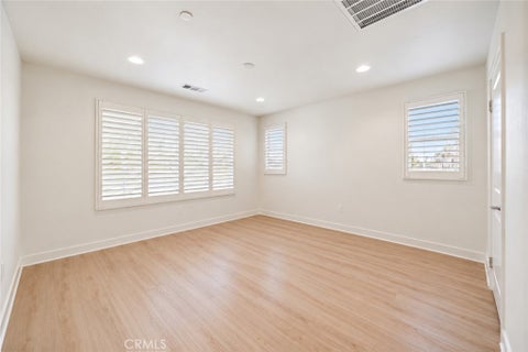 Tiny photo for 23201 W Canterbury Way, West Hills, CA 91307 (MLS # SR26178386)