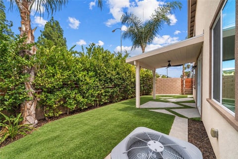 Tiny photo for 23201 W Canterbury Way, West Hills, CA 91307 (MLS # SR26178386)
