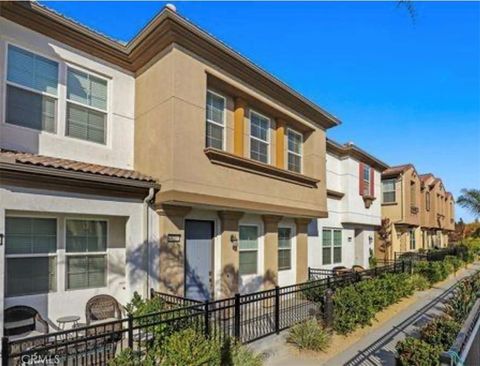 40302 Calle Real Murrieta CA 92563