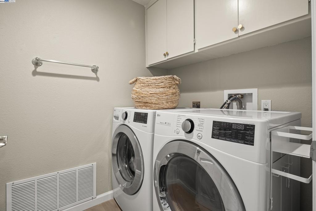 HARBOR BAY ISLE - Residential