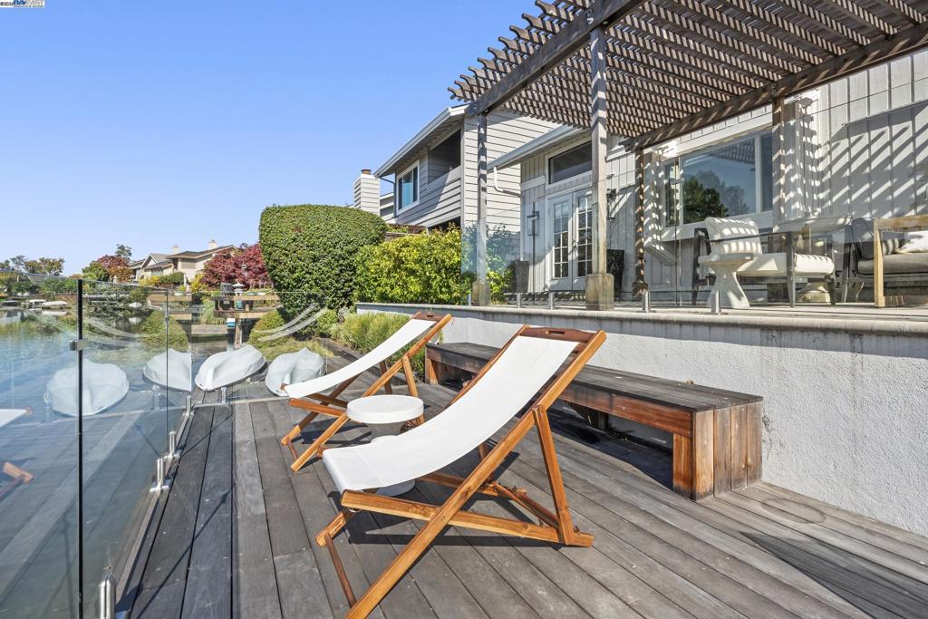 HARBOR BAY ISLE - Residential