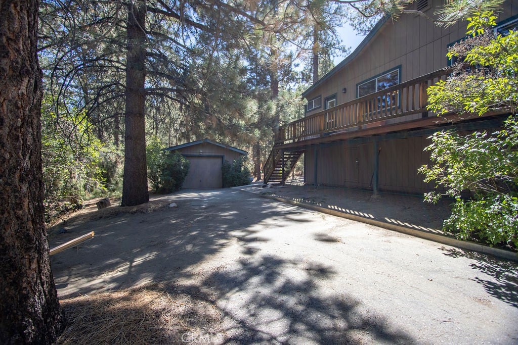 2220 Symonds