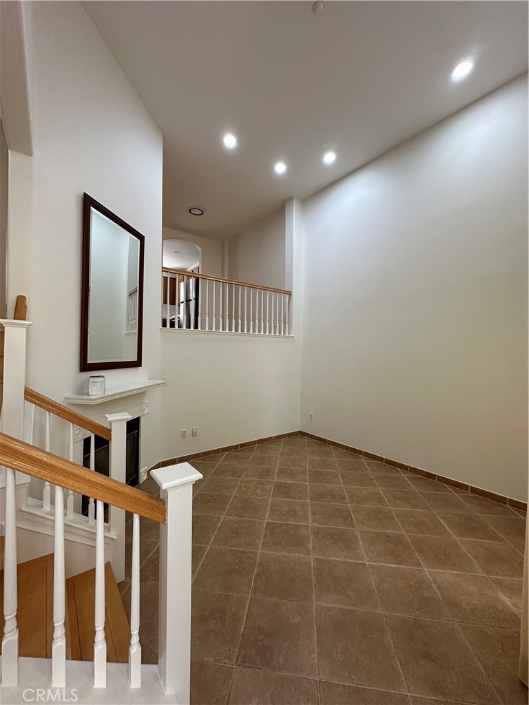 1716 Timberwood