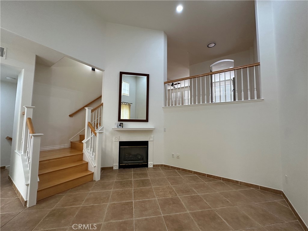 1716 Timberwood