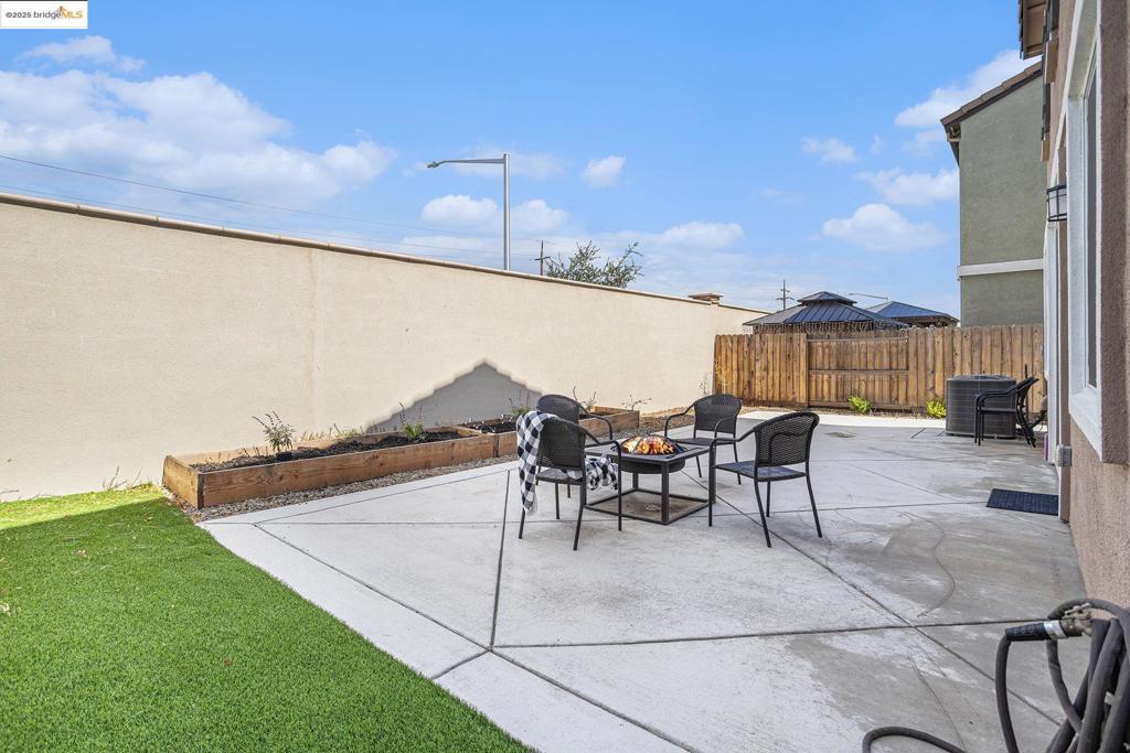 Not Listed - Residential