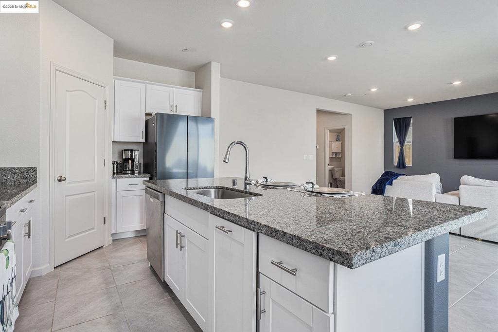 Not Listed - Residential