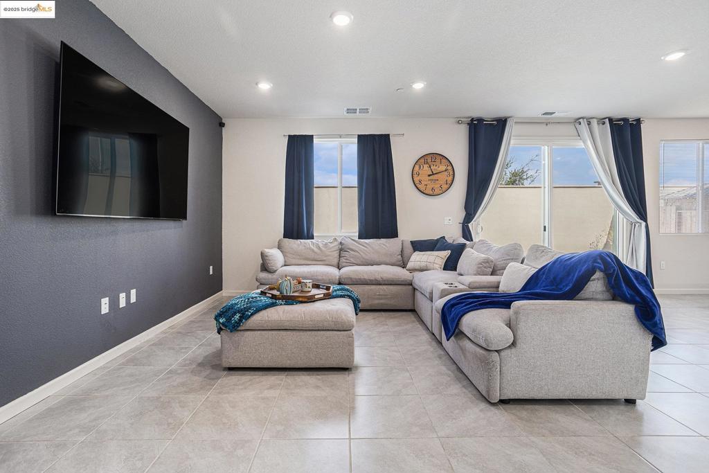 Not Listed - Residential