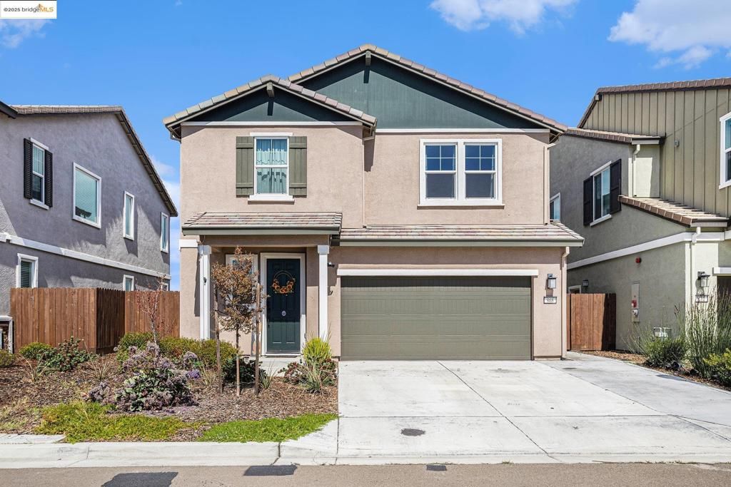 Photo of 868 Diamante Way, Oakley, CA 94561 (MLS # 41113532)