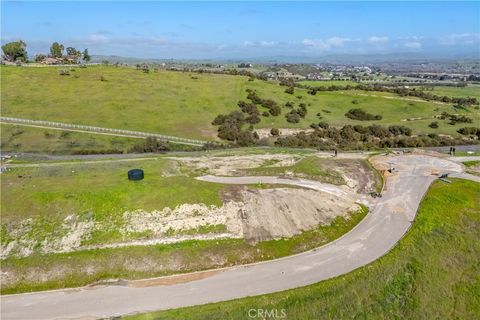 310 Camino Vista Cielo Paso Robles CA 93446