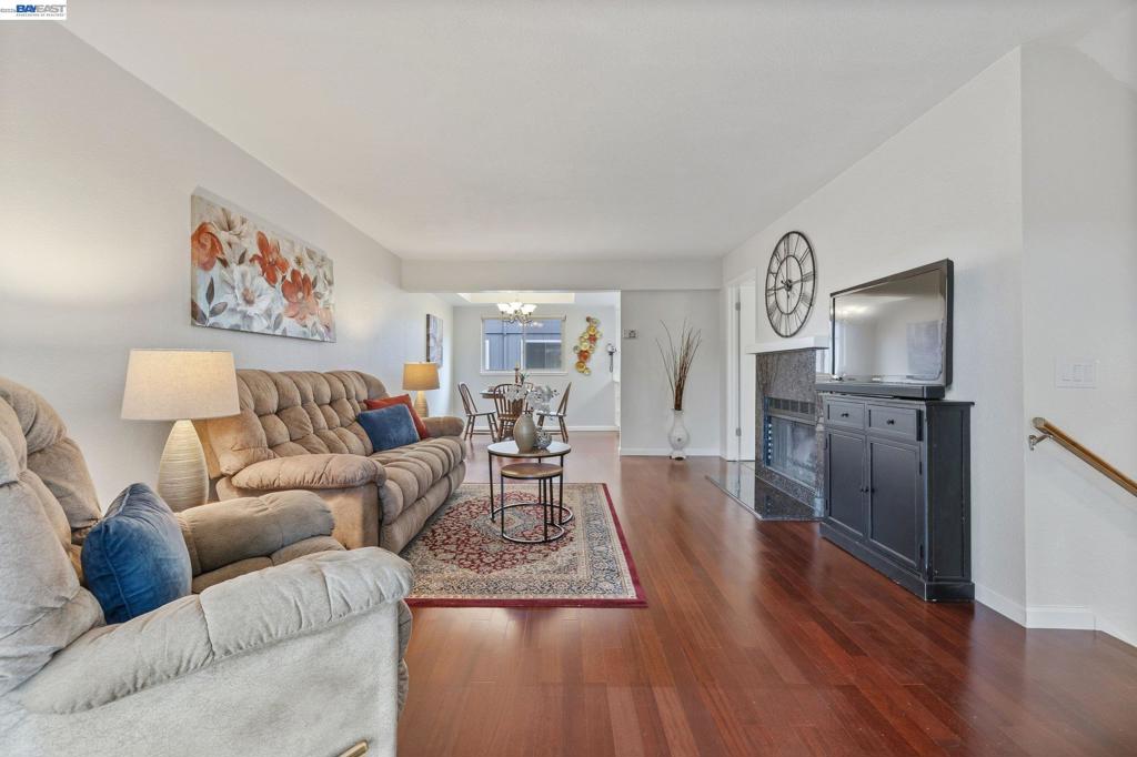 3551 Norton Way
