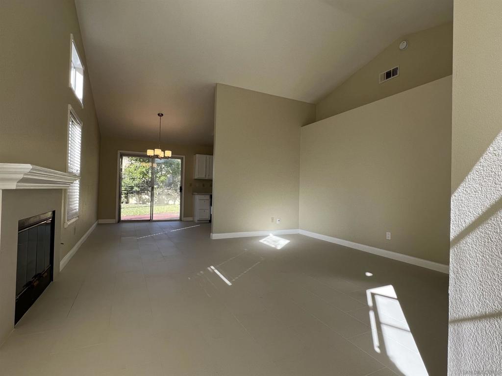 31850 Via Barraza