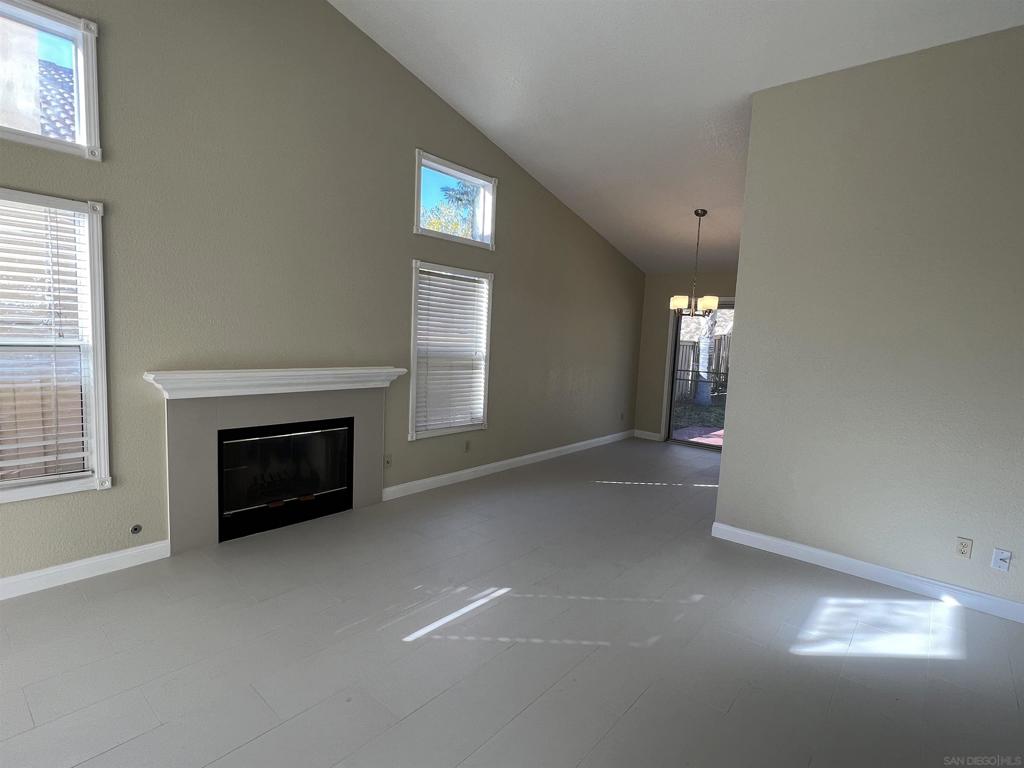 31850 Via Barraza