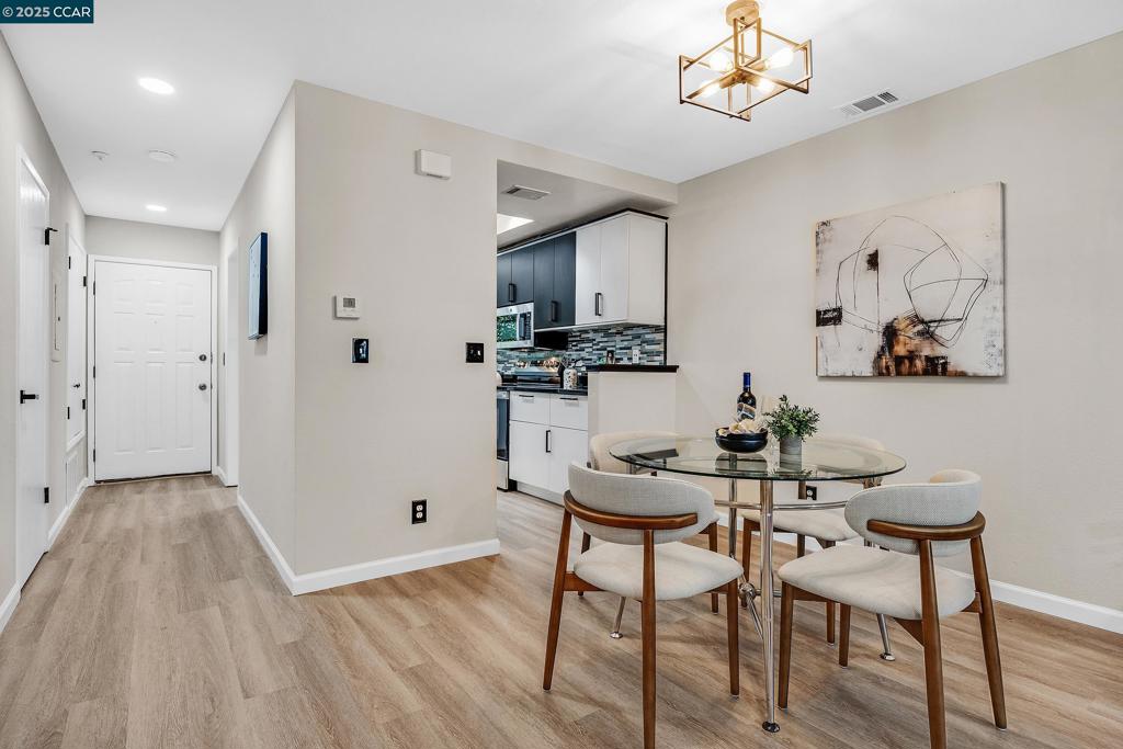 CARRIAGE PLACE - Residential