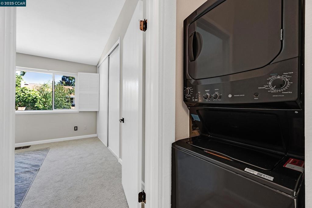 CARRIAGE PLACE - Residential