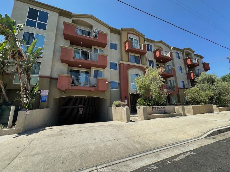 Beautifully appointed and ready for move in. This spacious 3 bedroom, 2 full bath unit will satisfy your pickiest buyers. Large, spacious floor plan with master suite featuring walk in closet. The unit features granite counter tops, new designer carpet, stainless steel appliance package, and washer dryer hookups. This unit is turn key and ready for immediate showing. It comes with 2, dediciated parking spaces located in a gated subterranean parking garage with remote access for two cars. Outdoor balcony located outside the master bedroom and includes storage closet. Unit includes 2 tandem parking spaces in a controlled access parking structure.