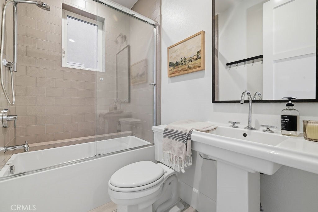 2360 Orange Avenue, Costa Mesa CA 92627 - Photo 15
