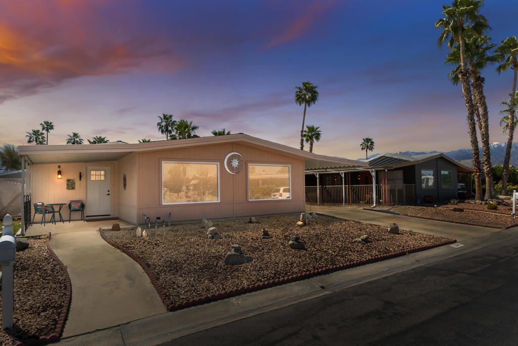 Palm Desert Greens - Manufactured In Park