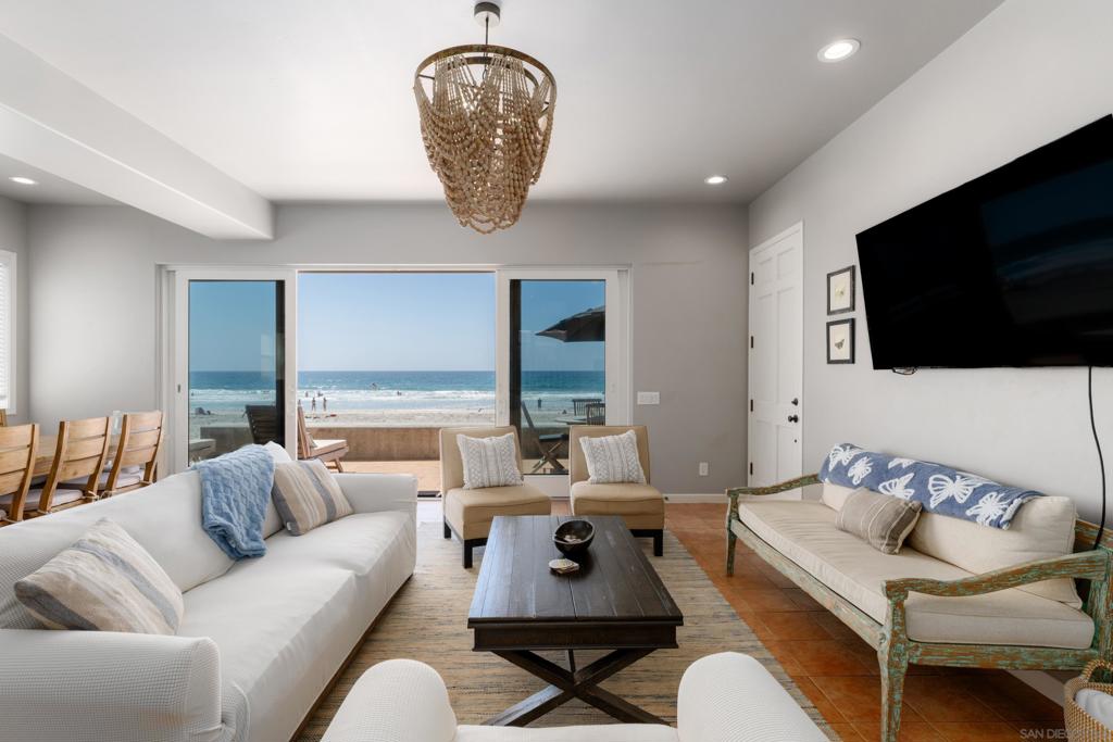 Del Mar - Residential