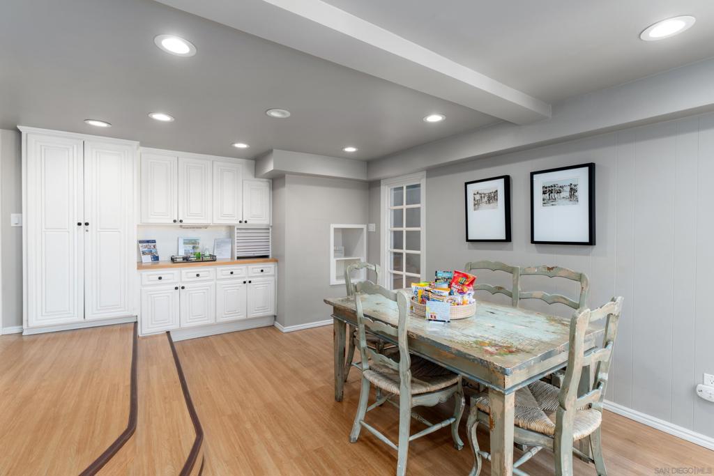 Del Mar - Residential